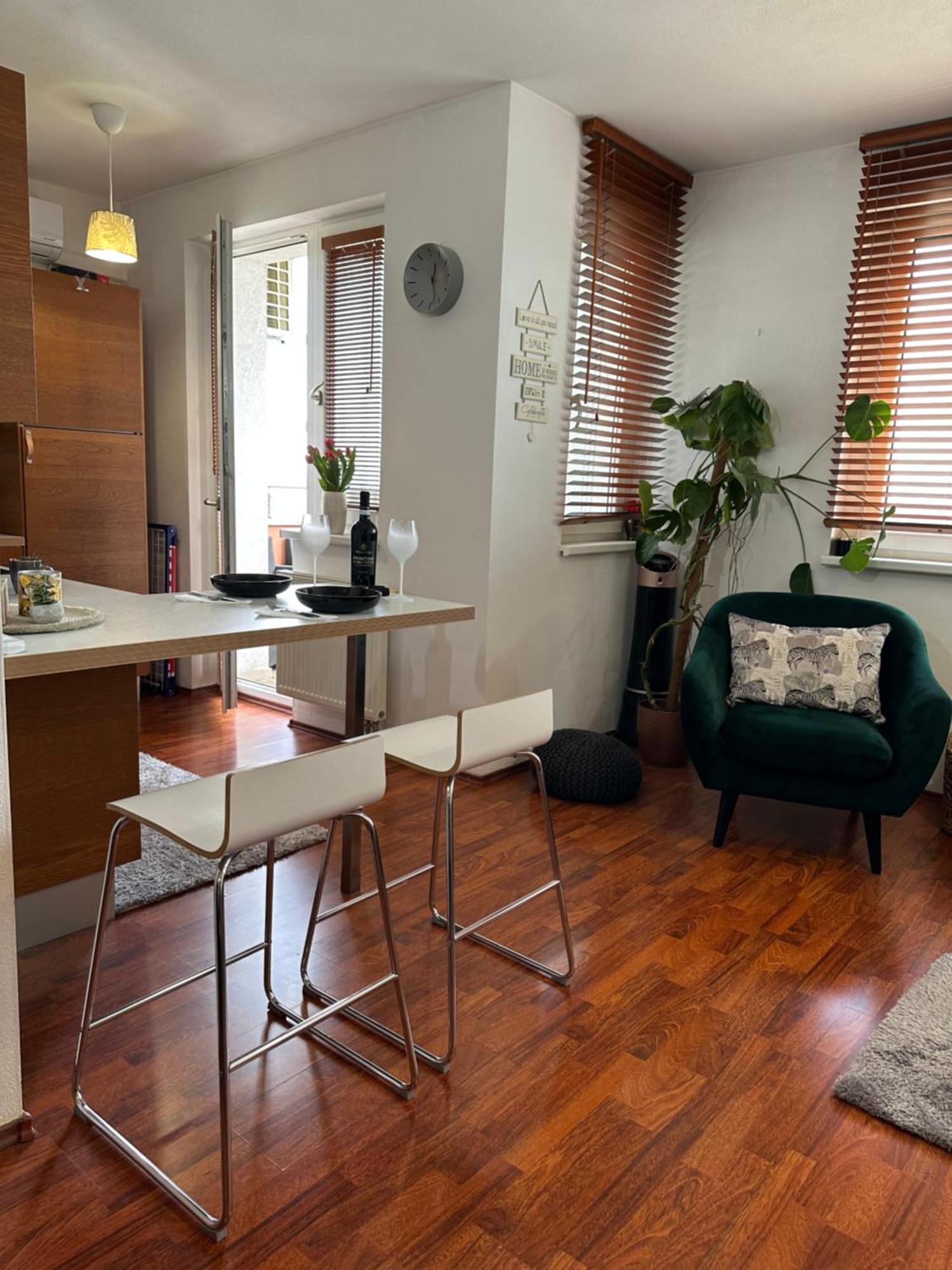 Cozy Apartment With Nice Balcony Seating, 9Th Floor, Parking Bratislava Exterior foto